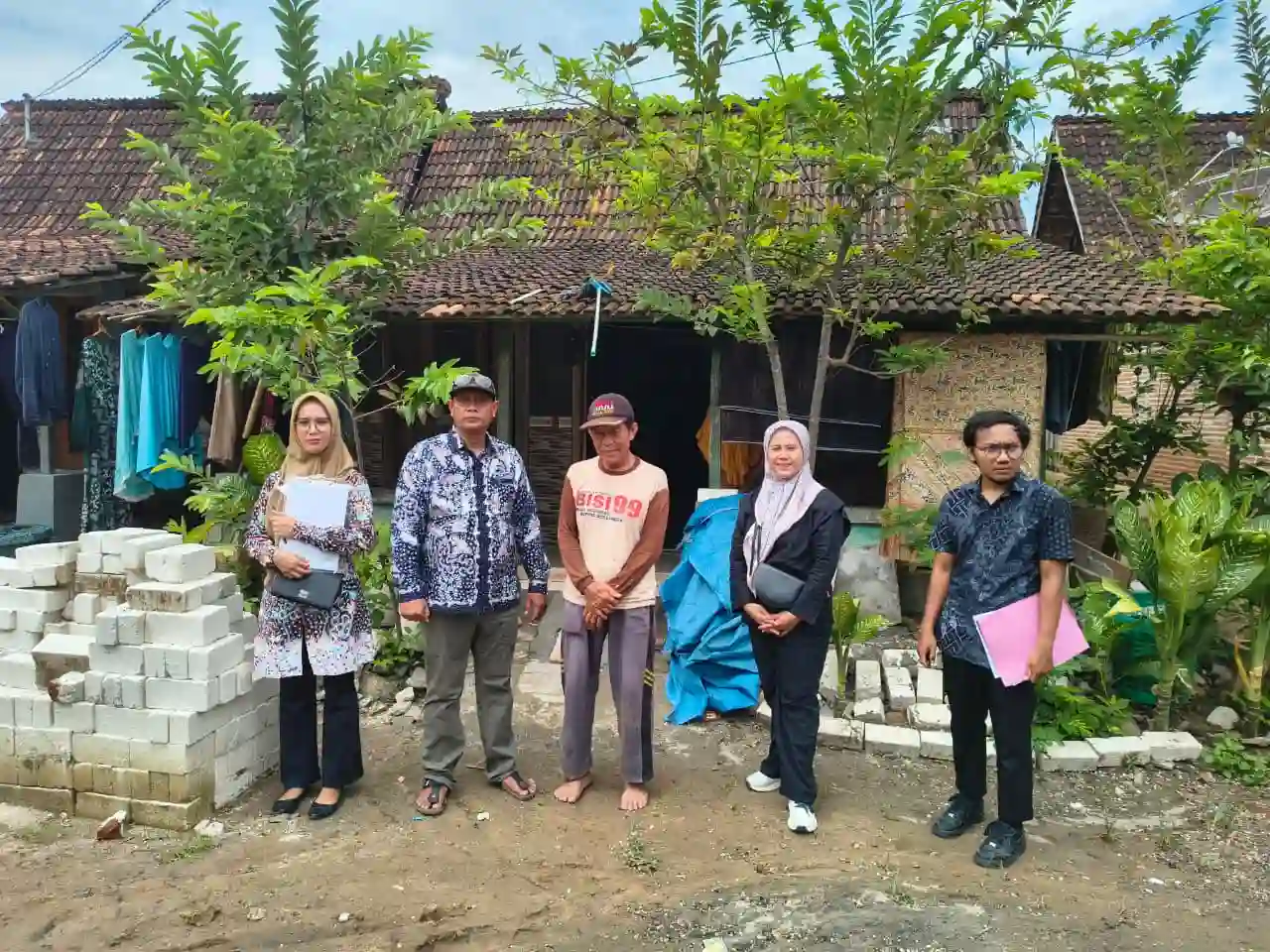 Monitoring Pelaksanaan Pembangunan Rumah Layak Tidak Huni